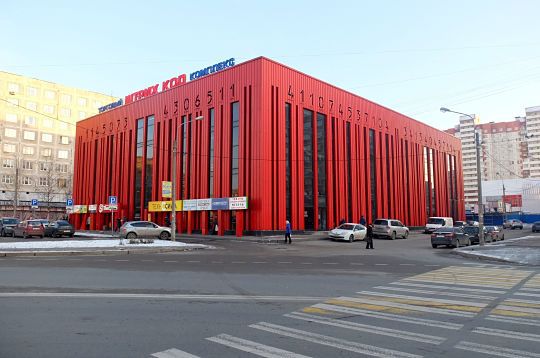 Торговый комплекс «Штрих-код» в Санкт-Петербурге